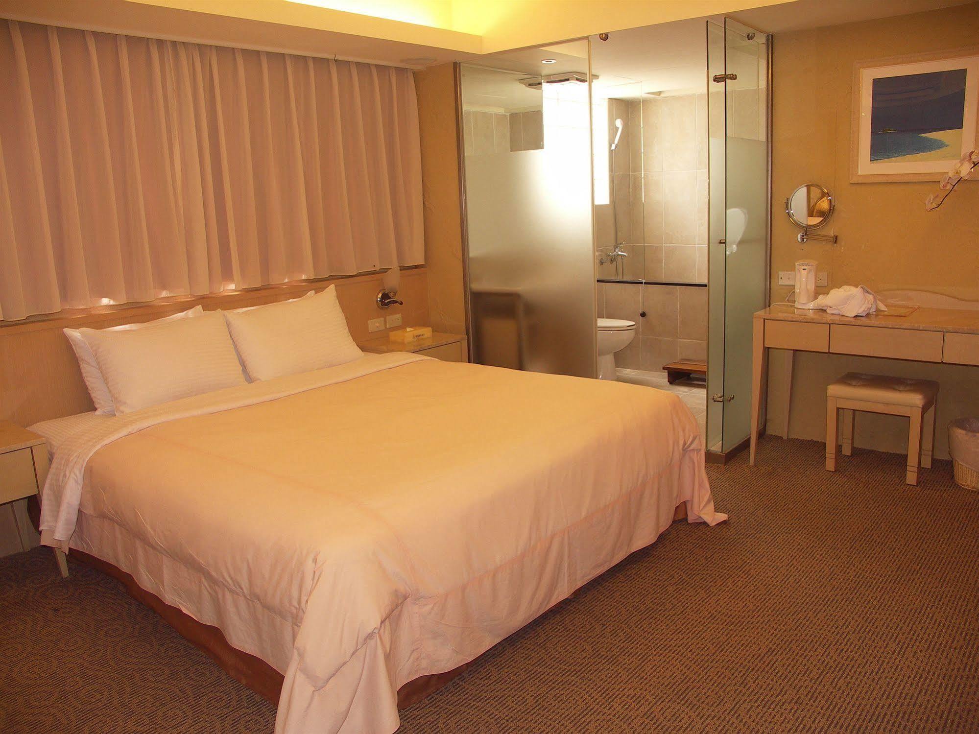 Blue Ocean Hotel Keelung Zewnętrze zdjęcie